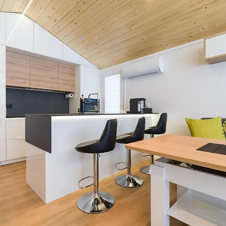 Chalet Stuhleckblick-ferienhaus Direkt An Der Piste Und Mit Eigener Sauna *