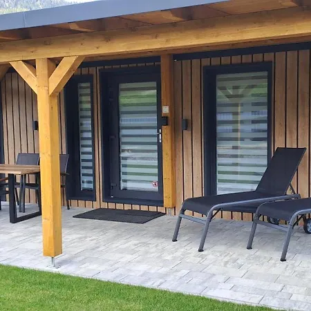 Stuhleckblick-ferienhaus Direkt An Der Piste Und Mit Eigener Sauna Шале Шпиталь-ам-Земмеринг