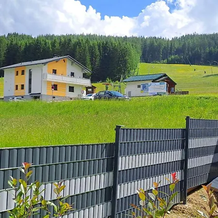 Stuhleckblick-ferienhaus Direkt An Der Piste Und Mit Eigener Sauna *