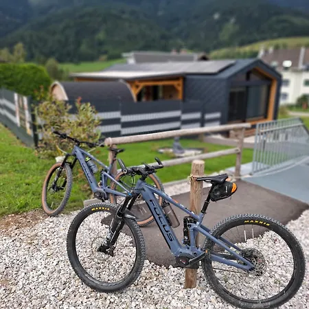 Chalet Stuhleckblick Ferienhaus Mit Sauna, Panorama Und Terrasse シャレー