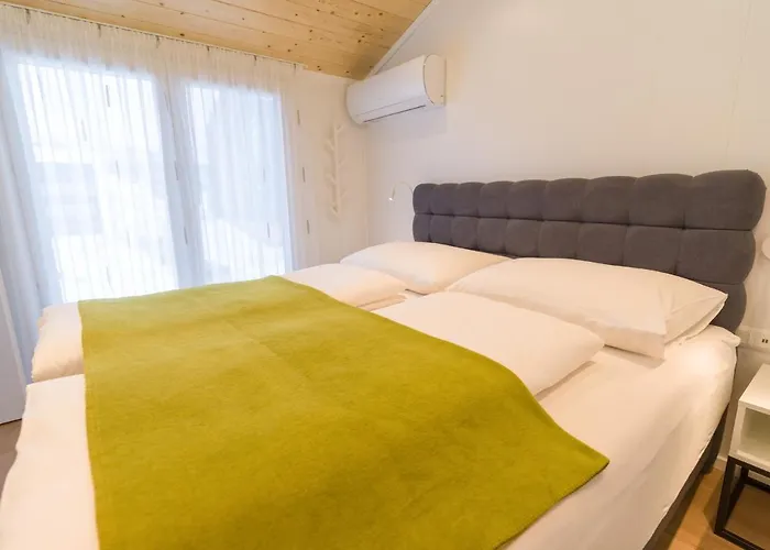 Stuhleckblick Mit Sauna, Panorama Und Terrasse בקתה שפיטל אם זמרינג