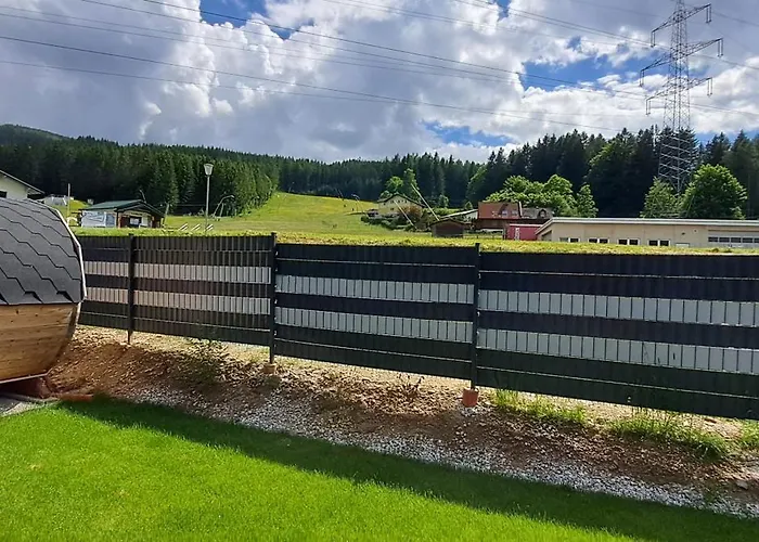 Stuhleckblick-ferienhaus Direkt An Der Piste Und Mit Eigener Sauna שפיטל אם זמרינג